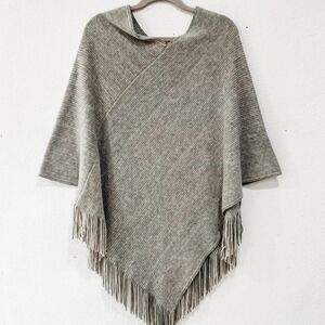 Steve Madden OS fits all Gray Poncho